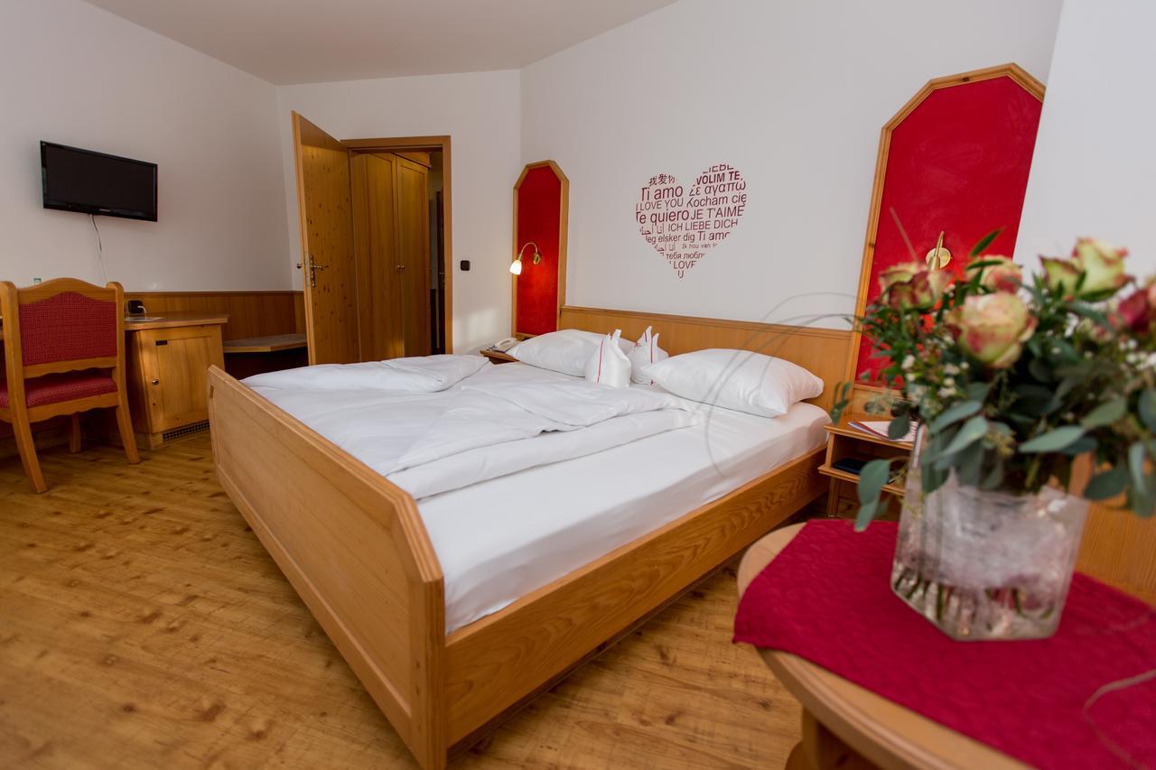 Fraenkischer Hof Rehau Екстер'єр фото